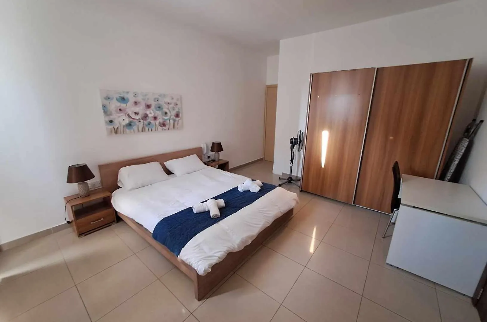 St Julians Sliema 3 Minutes Walk From Promenade 3 Bedroom Apartment