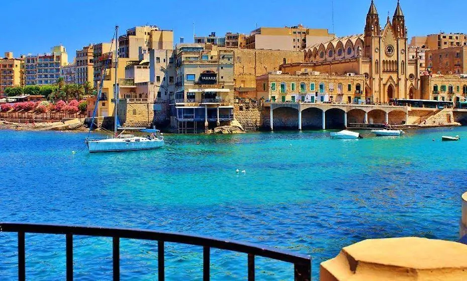St Julians Sliema 3 Minutes Walk From Promenade 3 Bedroom Apartment